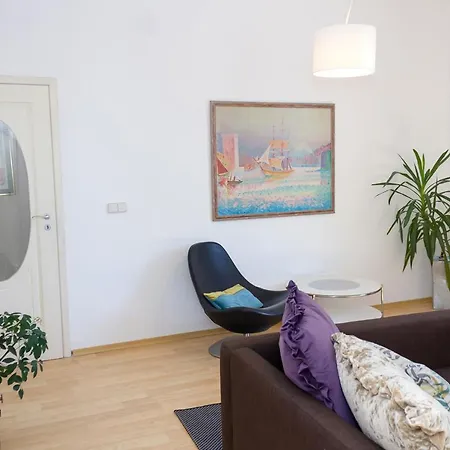 Designer With A Top Central Location Apartment